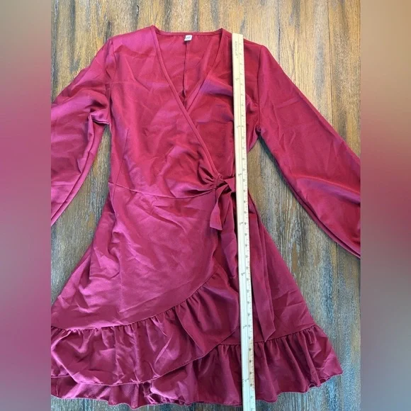 Nagoo Women’s Burgundy Red Ruffled Wrap Dress Size S - Picture 8 of 13